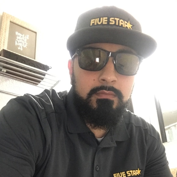 Meet your Posher, Joel - Picture 1 of 1